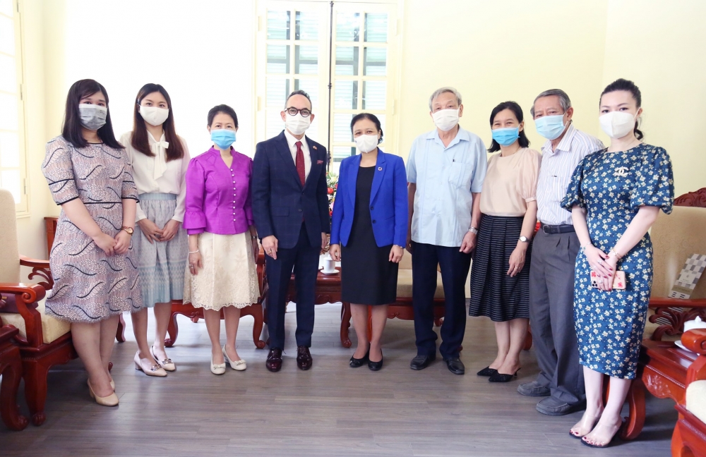 Chủ tịch Hội hữu nghị Việt Nam-Thái Lan gửi thư cảm ơn và bày tỏ kỳ vọng tình hữu nghị hai nước Chủ tịch Hội hữu nghị Việt Nam-Thái Lan gửi thư cảm ơn và bày tỏ kỳ vọng tình hữu nghị hai nước