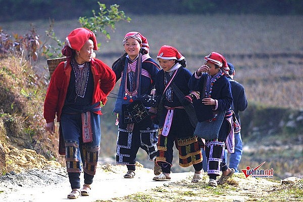Việt Nam tiếp tục quan tâm, đầu tư cho vùng đồng bào dân tộc thiểu số và miền núi Việt Nam tiếp tục quan tâm, đầu tư cho vùng đồng bào dân tộc thiểu số và miền núi