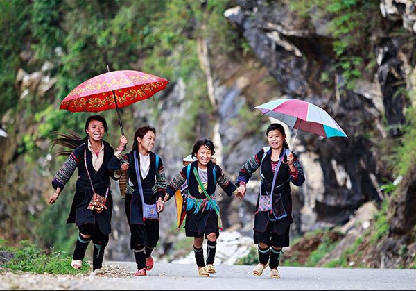 Việt Nam từ bị động đã chuyển sang chủ động đối thoại và trao đổi thẳng thắn về vấn đề nhân quyền Việt Nam từ bị động đã chuyển sang chủ động đối thoại và trao đổi thẳng thắn về vấn đề nhân quyền