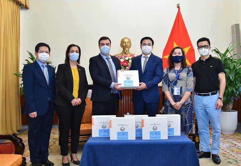 Chính phủ quyết định nhanh chóng là điều khiến Việt Nam chống Covid-19 thành công Chính phủ quyết định nhanh chóng là điều khiến Việt Nam chống Covid-19 thành công