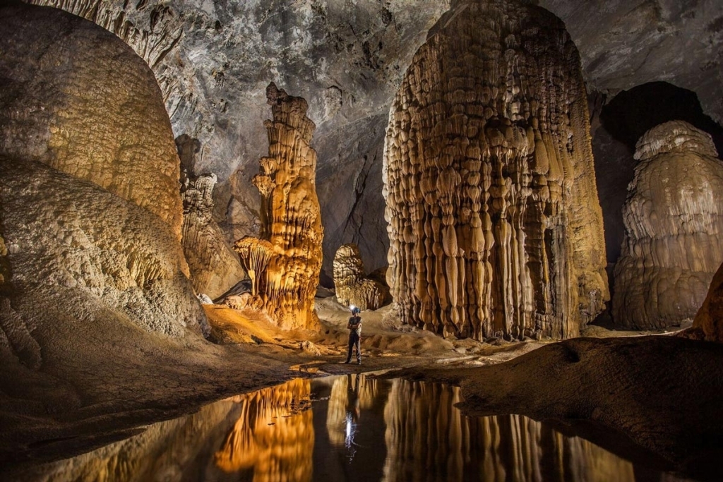 ស្វែងយល់ពីភាពស្រស់ស្អាតដ៏អស្ចារ្យនៃរូងភ្នំ Son Doong ដែលជារូងភ្នំដ៏ធំបំផុត នៅលើពិភពលោក