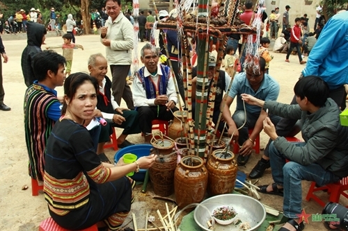 វៀតណាម៖ ជនជាតិ Xo Dang និងសម្រស់នៃពិធីបុណ្យអំណរស្រូវថ្មី