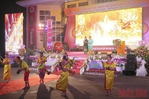 ពិធីបើកមហោស្រពសិល្បៈប្រជាប្រិយរបស់ជនជាតិភាគតិច នៅតំបន់ Truong Son – Tay Nguyen បើកទូលាយ