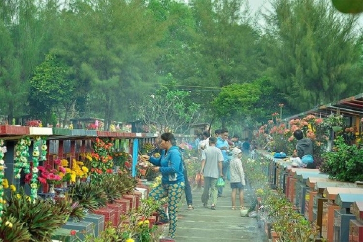 ពិធីបុណ្យសូនផ្នូរដូនតា (ឆេងម៉េង ឆ្នាំ២០២២)