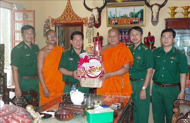 សកម្មភាពមួយចំនួនរបស់កងទ័ពការពារព្រំដែនខេត្ត  Soc Trang  ដើម្បីអបអរសាទរពិធីបុណ្យចូលឆ្នាំខ្មែរ