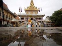 បាំមួយជំនាន់នៃគ្រួសាររបស់ខ្ញុំរស់នៅព្រះរាជាណាចក្រកម្ពុជាហើយ  ប៉ុន្តែគ្មានពិធីបុណ្យចូលឆ្នាំខ្មែរណាអុផ្សុកដូចឆ្នាំនេះទេ