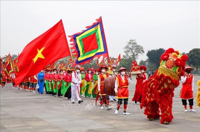 លក្ខណៈពិសេសនៃពិធីក្បួនដង្ហែអាសនៈស្តេច Hung