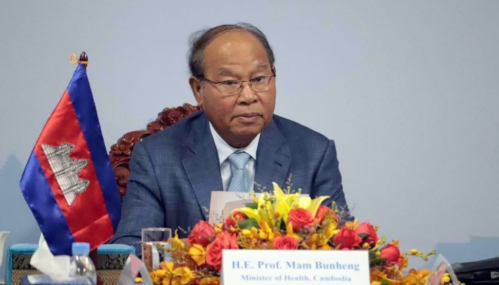 កម្ពុជាពង្រឹងត្រួតពិនិត្យសុខភាពចំពោះ អ្នកដំណើរចូលមកកម្ពុជា