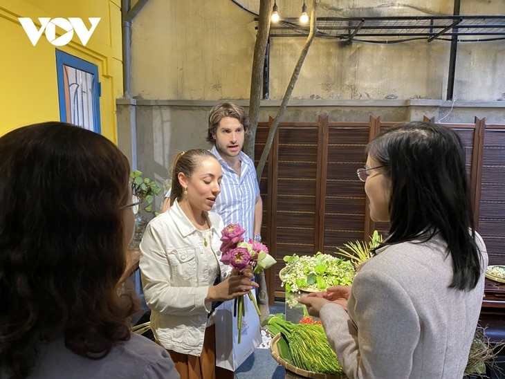ភ្ញៀវទេសចរណ៍ម៉ិកស៊ិក៖ វៀតណាមល្បីខ្លាំងណាស់នៅក្នុងប្រទេសរបស់ខ្ញុំ ភ្ញៀវទេសចរណ៍ម៉ិកស៊ិក៖ វៀតណាមល្បីខ្លាំងណាស់នៅក្នុងប្រទេសរបស់ខ្ញុំ