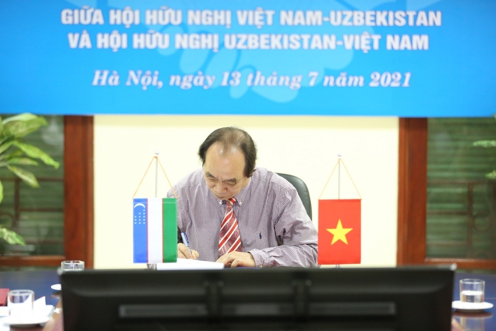 កសាងក្របខ័ណ្ឌច្បាប់មានស្ថេរភាពនិងទូលំទូលាយសម្រាប់កិច្ចសហប្រតិបត្តិការរវាងប្រជាជនវៀតណាមនិងប្រជាជនអ៊ូសបេគីស្ថាន កសាងក្របខ័ណ្ឌច្បាប់មានស្ថេរភាពនិងទូលំទូលាយសម្រាប់កិច្ចសហប្រតិបត្តិការរវាងប្រជាជនវៀតណាមនិងប្រជាជនអ៊ូសបេគីស្ថាន