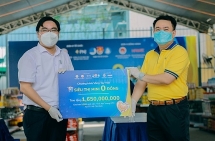 និសិ្សតមកពីប្រទេសឡាវនិងប្រទេសកម្ពុជា នៅទីក្រុង Ho Chi Minh បានជួយគាំទ្រ ដើម្បីជំនះរាល់ការលំបាកដែលបង្កឡើងដោយជំងឺ Covid-19