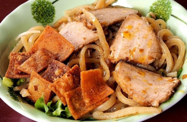 ម្ហូបវៀតណាមឆ្ងាញ់បំផុតទាំង ១០ មុខ ដែលបានជ្រើសរើសដោយ CNN