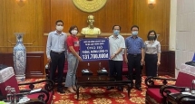 សមាគមជនរួមជាតិវៀតណាមនៅឯបរទេស នៅម៉ាកាវបានគាំទ្រថវិកាចំនួន ២៣៩ លានដុង ដើម្បីគាំត្រមាតុភូមិក្នុងប្រយុទ្ធប្រឆាំងនឹងជំងឺរាតត្បាត