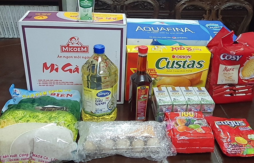 ស្ថានទូតបង់ក្លាបានប្រគល់អំណោយដល់ប្រជាជនដែលជួបការលំបាកដោយសារជំងឺ Covid-19 នៅរដ្ឋធានី Ha Noi ស្ថានទូតបង់ក្លាបានប្រគល់អំណោយដល់ប្រជាជនដែលជួបការលំបាកដោយសារជំងឺ Covid-19 នៅរដ្ឋធានី Ha Noi