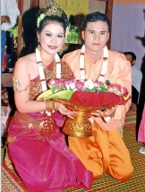 ពិធីអាពាហ៍ពិពាហ៍របស់ជនជាតិខ្មែរ