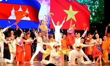 ពិព័រណ៌រូបភាពវៀតណាមនៅមហោស្រពវប្បធម៌អាស៊ី-អឺរ៉ុប ឆ្នាំ២០២១