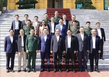 ប្រធានរដ្ឋ លោក Nguyen Xuan Phuc អញ្ជើញធ្វើជាអធិបតី ក្នុងកិច្ចប្រជុំលើកទី ១ នៃក្រុមប្រឹក្សាការពារជាតិ និងសន្តិសុខ សម្រាប់អាណត្តិ 2021-2026