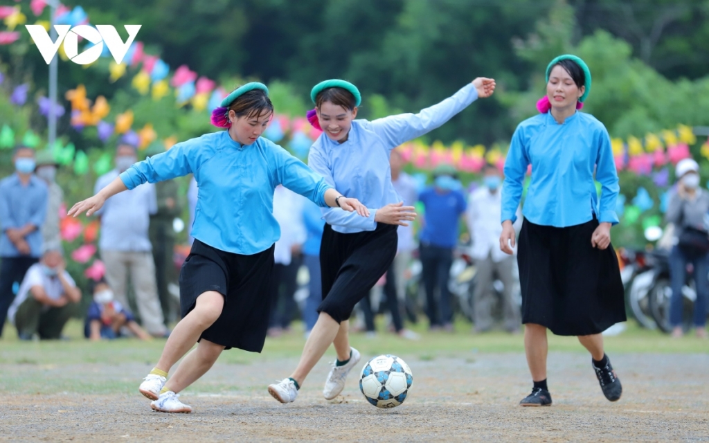 ខេត្ត Quang Ninh មានគោលបំណងក្លាយទៅជា “គោលដៅ នារដូវទាំងបួន” ខេត្ត Quang Ninh មានគោលបំណងក្លាយទៅជា “គោលដៅ នារដូវទាំងបួន”