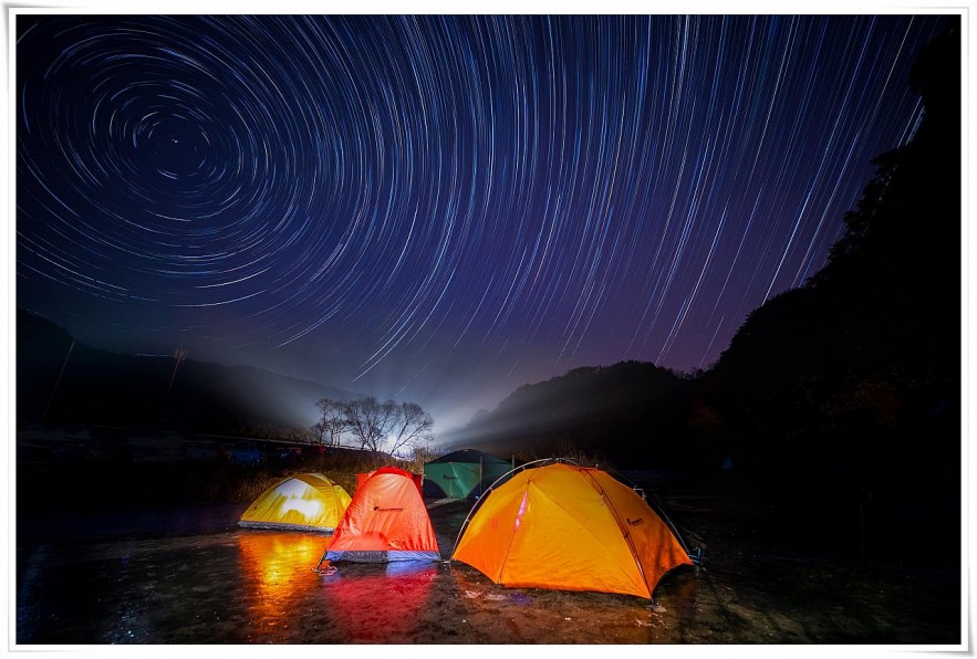 Vietnamese tourists camp on frozen river Vietnamese tourists camp on frozen river