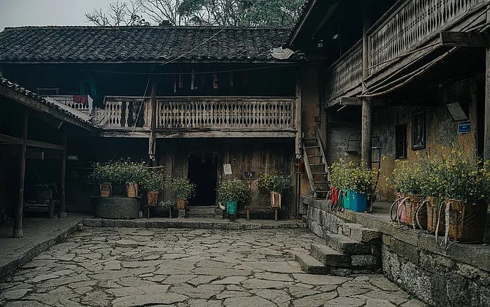 H'mong Ethnic Culture identity Kept in Pa Vi Ha Village H'mong Ethnic Culture identity Kept in Pa Vi Ha Village