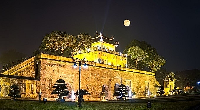 Mysterious Night Tour kickstarts for the national holidays. Photo: Bao Phap Luat Mysterious Night Tour kickstarts for the national holidays. Photo: Bao Phap Luat