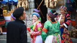 Множество Новогодних мероприятий в Деревне Культур этнических групп Вьетнама