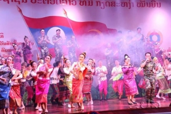ສະຫລອງວັນສ້າງຕັ້ງກອງທັບປະຊາຊົນລາວ ຄົບຮອບ 71 ປີ ແລະ ວັນສ້າງຕັ້ງ ເຫລົ່າຮົບສືບຂ່າວ 65 ປີ