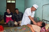 ທະຫານປ ອງກ ນຊາຍແດນແຂວງກວາງນາມ ໄດ ມອບເຂ າສານ 4 ໂຕນ ໃຫ ປະຊາຊ ນແຂວງເຊກອງ ປະເທດລາວ