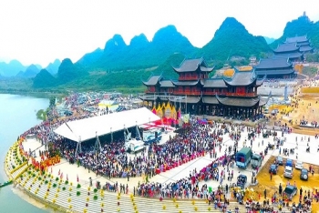 ງານບຸນໃຫຍ່ວັນວິສາຂະບູຊາ ຢູ່ ຫວຽດນາມ - ເຊື່ອມຕໍ່ບັນດາຄຸນຄ່າອັນດີງາມຂອງ ພຸດທະສາສະໜາ