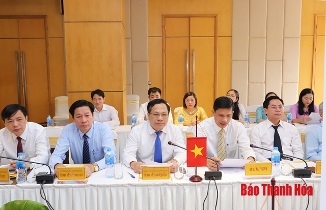ການແລກປ່ຽນບົດຮຽນການເຄື່ອນໄຫວລະຫວ່າງສະພາປະຊາຊົນແຂວງແທັງຮວາ ແລະ ສະພາປະຊາຊົນແຂວງຫົວພັນ