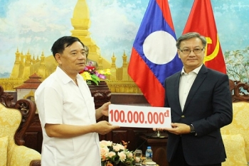 ເຕັ່ມໄປດ້ວຍຄວາມຮັກແພງສົງສານຕໍ່ເກີດເຫດການເຂື່ອນໄຟຟ້າແຕກ