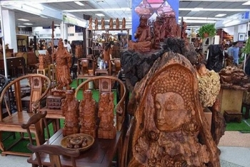ນະໂຍບາຍຂອງລັດ ກ່ຽວກັບສິນຄ້າປະເພດໄມ້ກໍາລັງເກີດດອກອອກຜົນເທື່ອລະກ້າວ