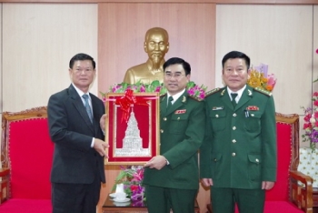 ການນໍາແຂວງ ບໍລິຄໍາໄຊ ແລະ  ຄໍາມ່ວນ  ອວຍພອນ ທະຫານຊາຍແດນຮ່າຕີ້ງ ເນື່ອງໃນໂອກາດ ຄົບຮອບ 60 ປີ ວັນສ້າງຕັ້ງທະຫານຊາຍແດນ ສສ ຫວຽດນາມ