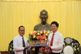 ມອບເງ ນຈ ານວນ 590 ລ ານດ ງໃຫ ໂຮງຮຽນປະຖ ມສ ມບ ນມ ດຕະພາບແຂວງ ຈ າປາສ ກ ລາວ