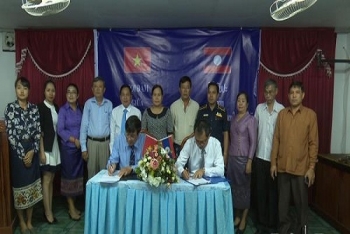 ອັດຕະປື-ອານຢາງ ແລກປ່ຽນບົດຮຽນວຽກງານອຸດສະຫະກຳ ແລະ ການຄ້າ