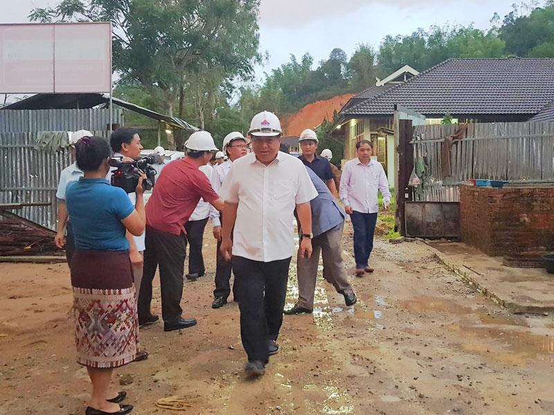 ກະຊວງແຜນການ ແລະ ການລົງທຶນຫວຽດນາມ ໃຫ້ຄຳໝັ້ນສັນຍາ ທີ່ຈະສະຫນັບສະຫນູນ ແລະ ຮ່ວມເດີນທາງກັບແຂວງຫົວພັນ (ສປປລາວ)