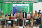 ບ ລ ສ ດ ຫວຽດນາມ ມອບເຄ ອງຊ ວຍເຫ ອ ໃຫ ຄະນະສະເພາະກ ດ ອ ດຕະປ