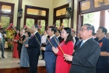 ພ ທ ການສະເຫ ມສະຫ ອງ 130 ປ ແຫ ງວ ນຄ າຍວ ນເກ ດຂອງປະທານ ໂຮ ຈ ມ ນ