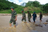 ບ ນດາວ ສາຫະກ ດລາວ ໄດ ສ ບຕ ຮ ວມແຮງຮ ວມໃຈສະໜ ບສະໜ ນ ປະຊາຊ ນທ ຖ ກຜ ນກະທ ບຈາກໄພນ າຖ ວມ