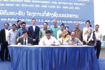 ສປປ ລາວ: ມອບຮັບໂຄງການຊົນລະປະທານສ້າງຫົວບໍ່ ດົງຄວາຍ
