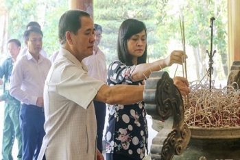 ຄະນະຜູ້ແທນສະພາປະຊາຊົນແຂວງ ບໍລິຄຳໄຊ ມີຫລາຍກິດຈະກຳທີ່ມີຄວາມໝາຍ ຢູ່ ແຂວງ ຮ່າຕິ້ງ