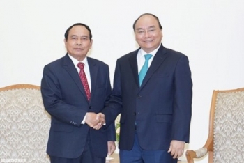ນາ​ຍົກ​ລັດ​ຖະ​ມົນ​ຕີ ຫວຽດ​ນາມ ​ຕ້ອ​ນ​ຮັບ​ ຮອງ​ນາ​ຍົກ​ລັດ​ຖະ​ມົ​ນ​ຕ​ີ ລາວ