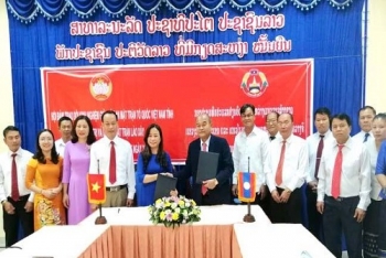 ແນວລາວສ້າງຊາດແຂວງ ແລະ ແນວໂຮມຊ​າ​ດຫວຽດນາມ ຮ່ວມມືການສຶກສາ-ຂົນຂວາຍ ປະຊາຊົນຮັບຮູ້ລະບຽບກົດຫມາຍ