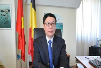 ຫວຽດນາມຊົມເຊີຍການປະກອບສ່ວນຢ່າງຕັ້ງໜ້າຂອງ EU ເຂົ້າໃນສັນຕິພາບ, ຄວາມໝັ້ນຄົງ ແລະ ການພັດທະນາຢູ່ອາຊີຕາເວັນອອກສ່ຽງໃຕ້
