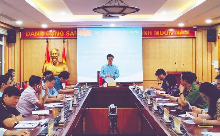 ຜັນຂະຫຍາຍແຜນການຈັດຕັ້ງບັນດາຊຸດຄົ້ນຄວ້າ, ແລກປ່ຽນຫົວເລື່ອງສະເພາະກັບພະນັກງານຂອງພັກປະຊາຊົນປະຕິວັດລາວ