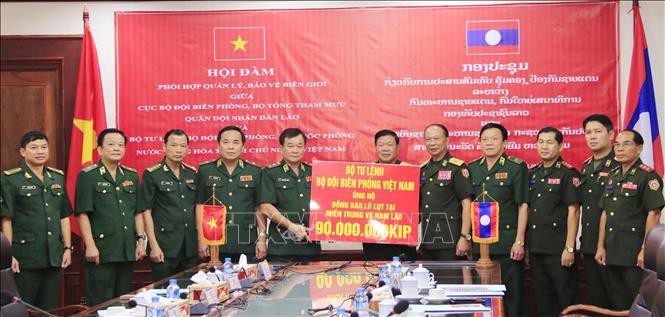 ຫວຽດ​ນາມ -  ລາວ: ​ຍູ້​ແຮງ​ການ​ຮ່ວມ​ມື​ຮັກ​ສາ​ຄ​ວາມ​ສະ​ຫງົ​ບ​ຢູ່​ເຂດ​ຊາຍ​ແດນ