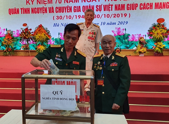 ກອງພົນ 968 ສະເຫຼີມສະຫຼອງຄົບຮອບ 70 ປີແຫ່ງວັນມູນເຊື້ອ ທະຫານອາສາສະໝັກ ແລະ ຊ່ຽວຊານການທະຫານແຫ່ງຊາດຫວຽດນາມຢູ່ລາວ