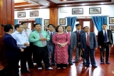 ຄະນະຂົນຂວາຍແຂວງ ຊຽງຂວາງ ເຂົ້າໄຫວ້ອາໄລ ຢູ່ເຂດປູນີຍະສະຖານ ກິມລຽນ