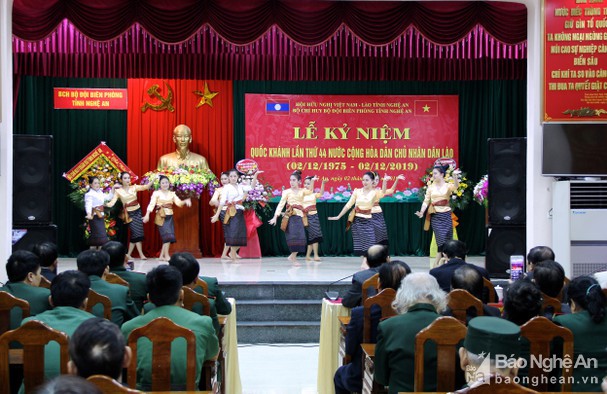 ແຂວງເງະອານ ສສ ຫວຽດນາມ: ຈັດຕັ້ງບັນດາການເຄື່ອນໄຫວສະເຫຼີມສະຫຼອງວັນຊາດລາວຄົບຮອບ 44 ປີ