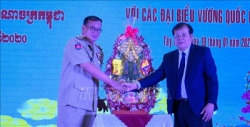 ខេត្ត Tay Ninh ពង្រឹងកិច្ចសហប្រតិបត្តិការជាមួយបណ្តាខេត្តជាប់ព្រំដែននៃប្រទេសកម្ពុជា